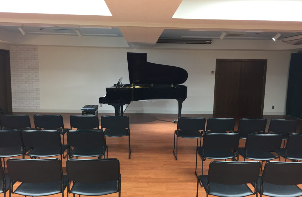 ACCOUSTICA Hall