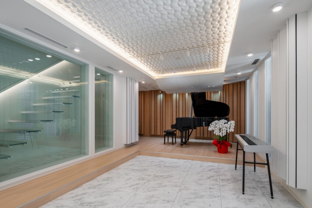 ARTribe SALON HALL